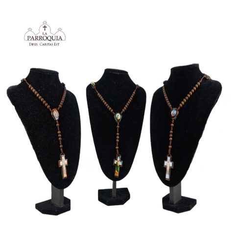 Rosario de Madera c/u