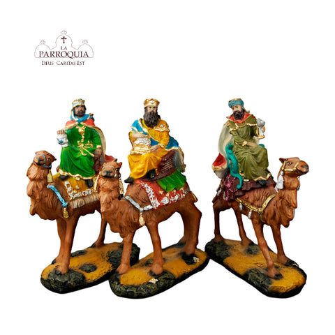 TRIO DE REYES EN CAMELLO